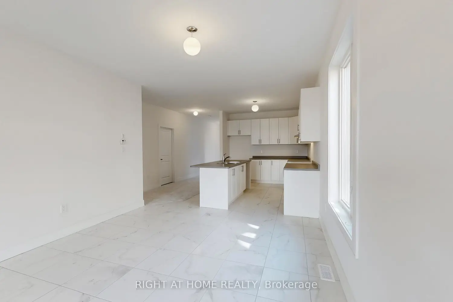 Additional image 3 of 243 Duncan Street