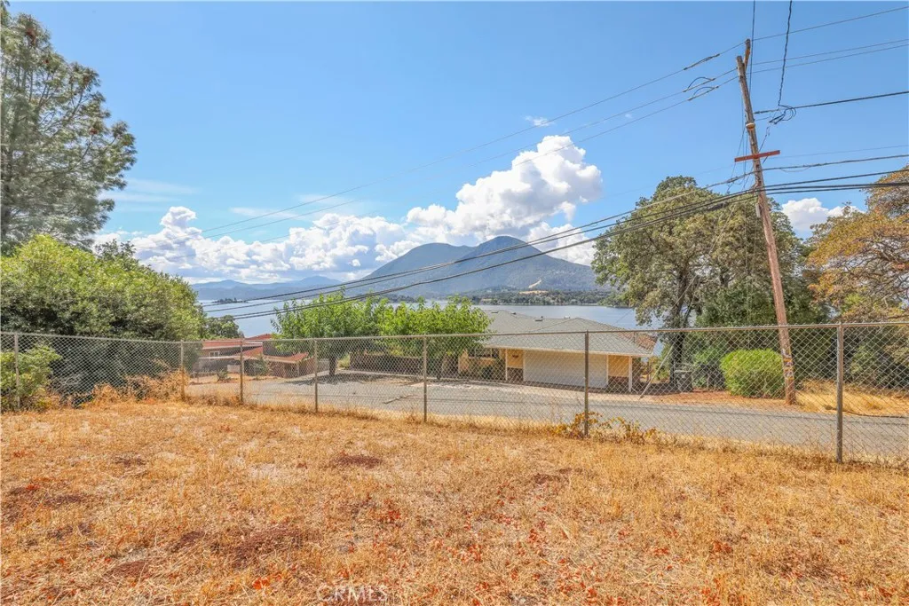 Additional image 4 of 9085 Leila Dr, Glenhaven, CA 95443