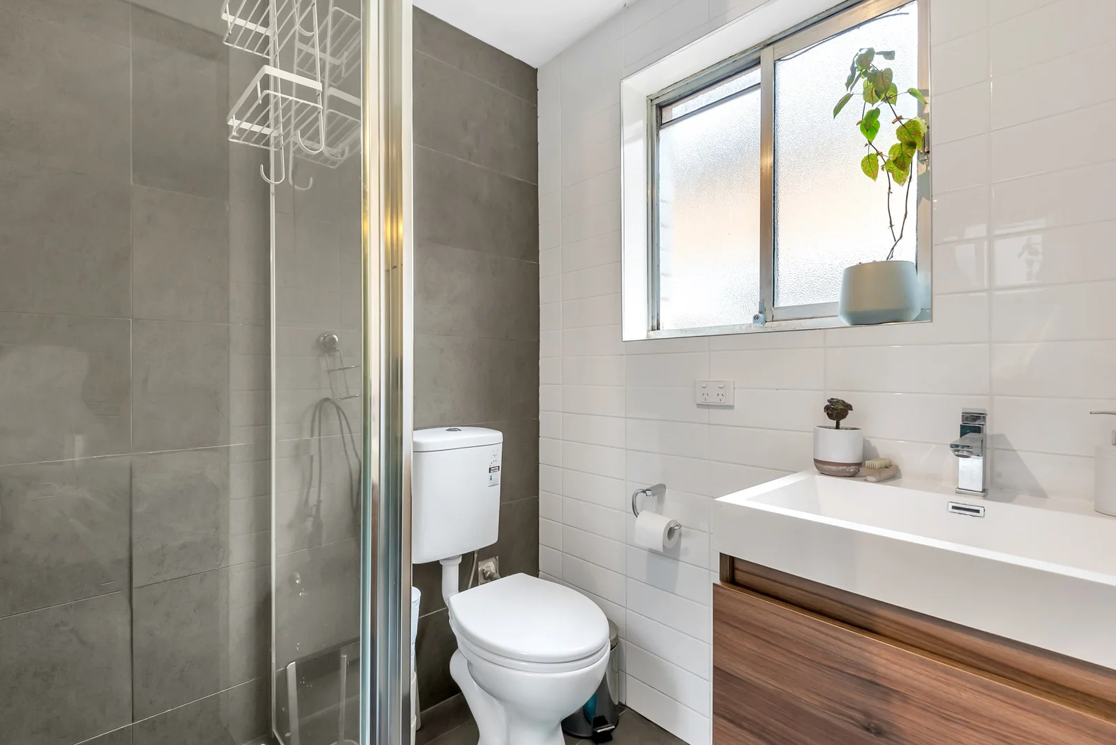 Additional image 10 of 2/21 Hobart Road, Murrumbeena VIC 3163