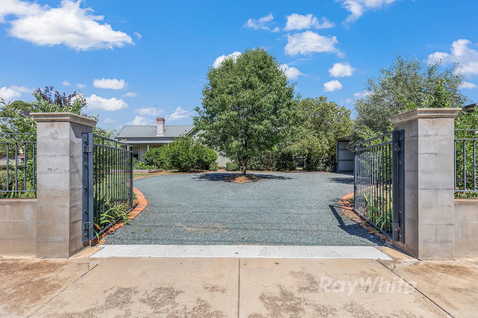 Additional image 32 of 32-34 McKenzie Street, Rochester VIC 3561