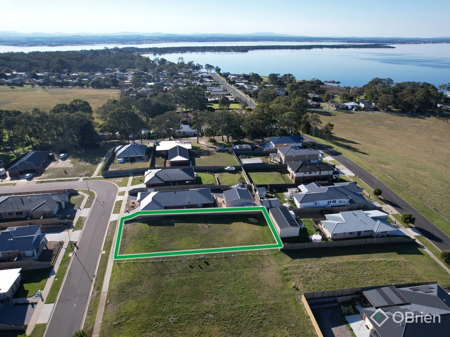 47 Houghton Crescent, Eagle Point VIC 3878