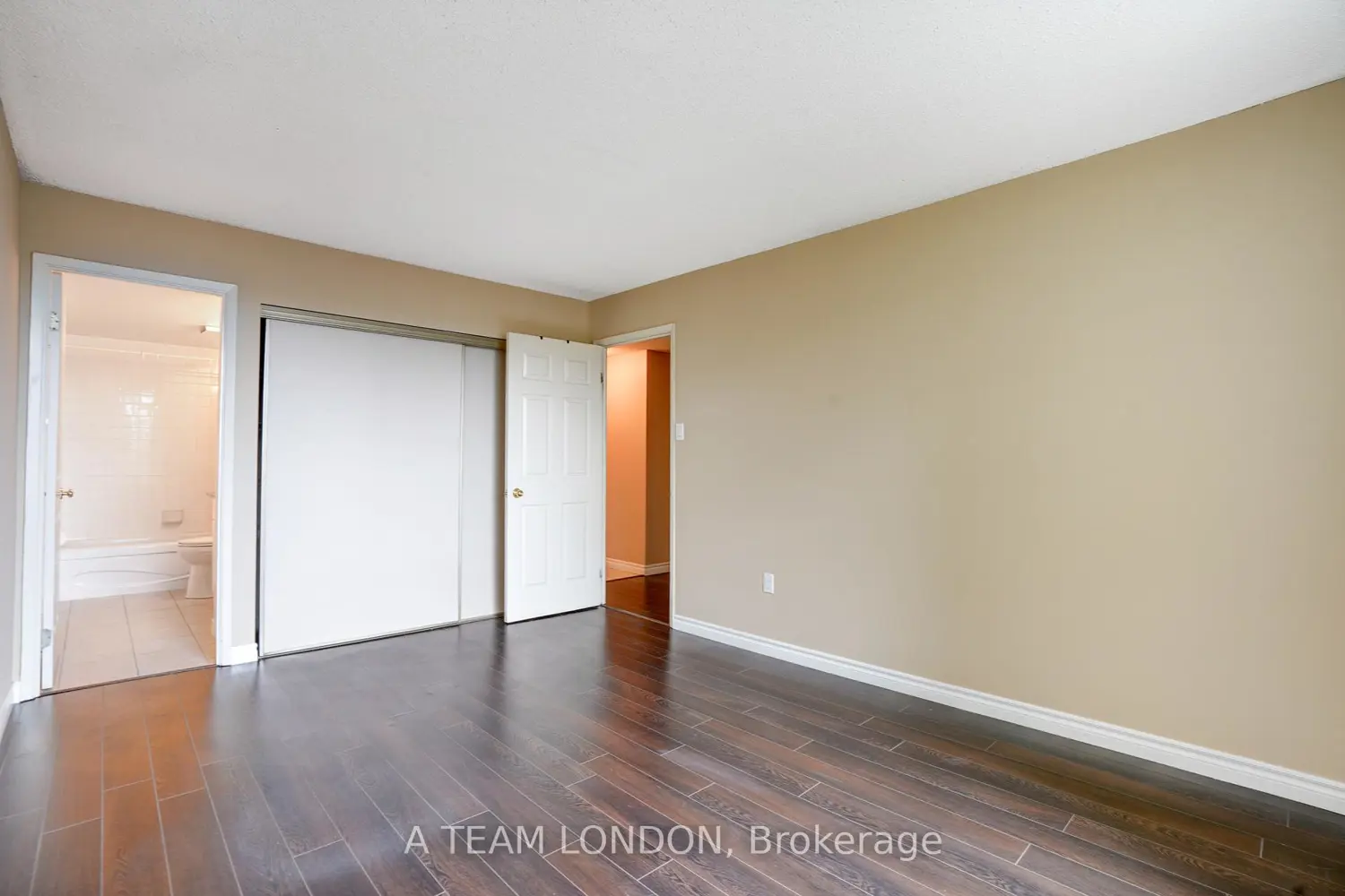 Additional image 11 of 155 Kent Street 407