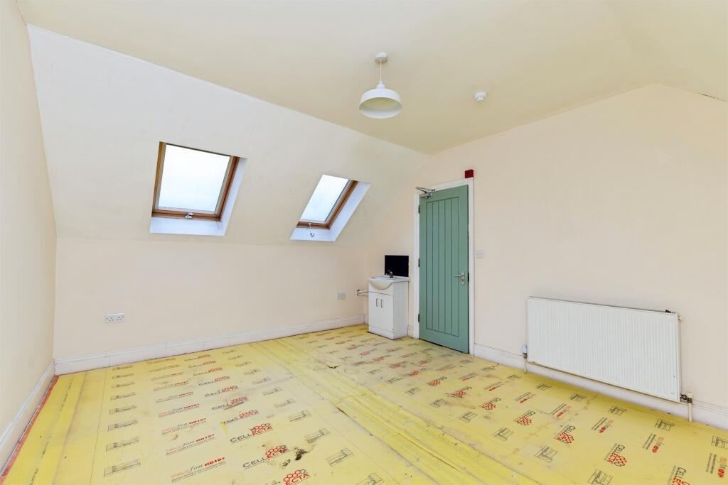 Additional image 14 of Woods Avenue, Hatfield