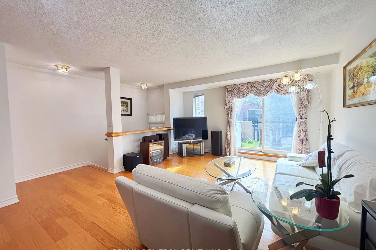 Additional image 3 of 1881 Mcnicoll Avenue 303