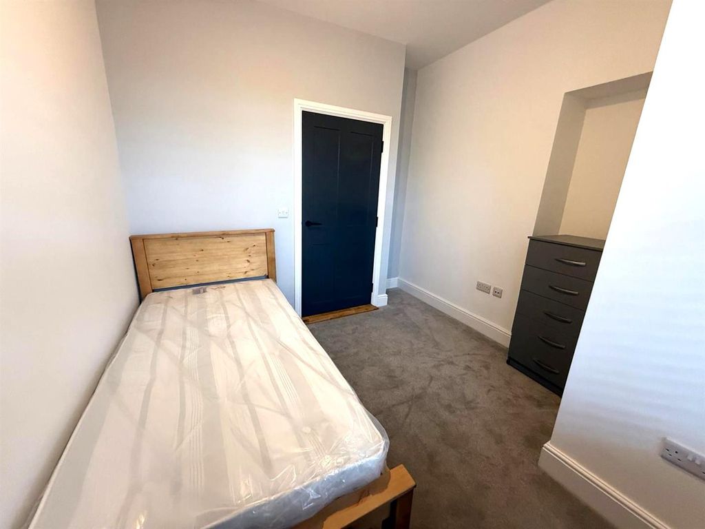 Additional image 6 of 2 bed flat to rentCambrian Street, Aberystwyth SY23