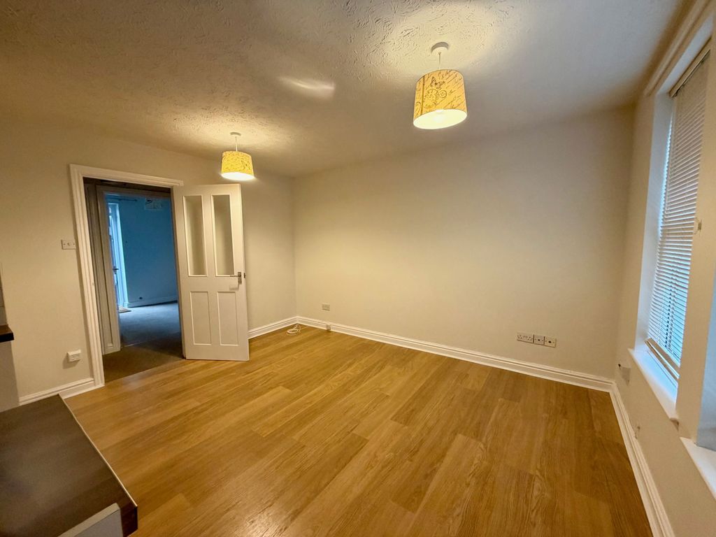 Additional image 5 of 2 bed flat to rentThe Croft, Stamford PE9