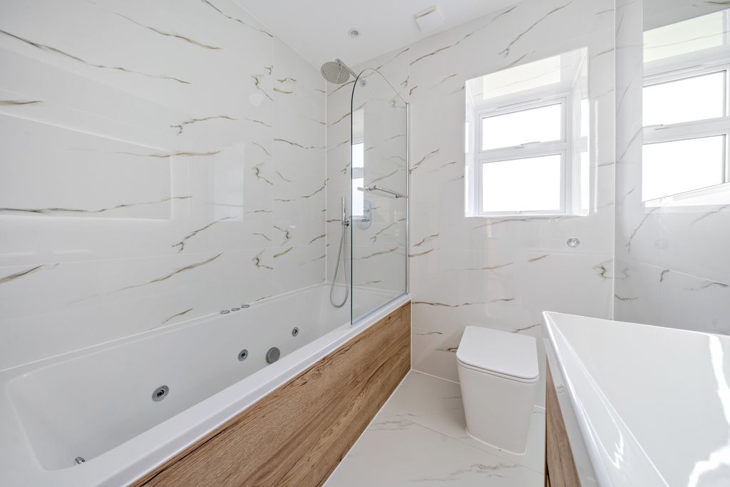 Additional image 10 of 1 bed flat to rentCourthouse Road, Maidenhead SL6