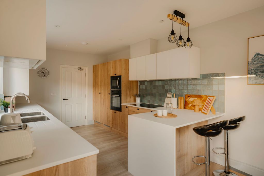 Additional image 52 of 5 bed detached house to rentNevil Road, Bristol BS7