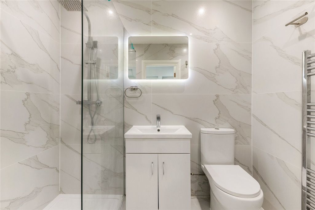Additional image 16 of 8 bed semi-detached house to rentRockley Road, Luton, Bedfordshire LU1