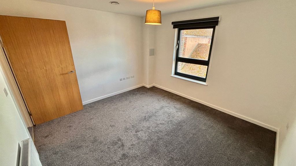 Additional image 11 of 2 bed flat to rentCoal Orchard, Taunton TA1
