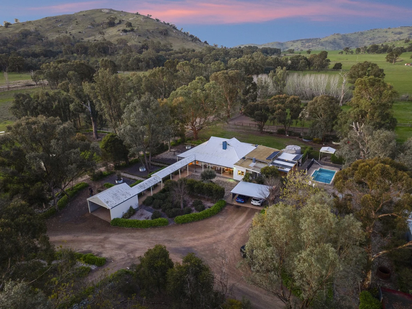 304 Sheans Creek Road, Sheans Creek VIC 3666