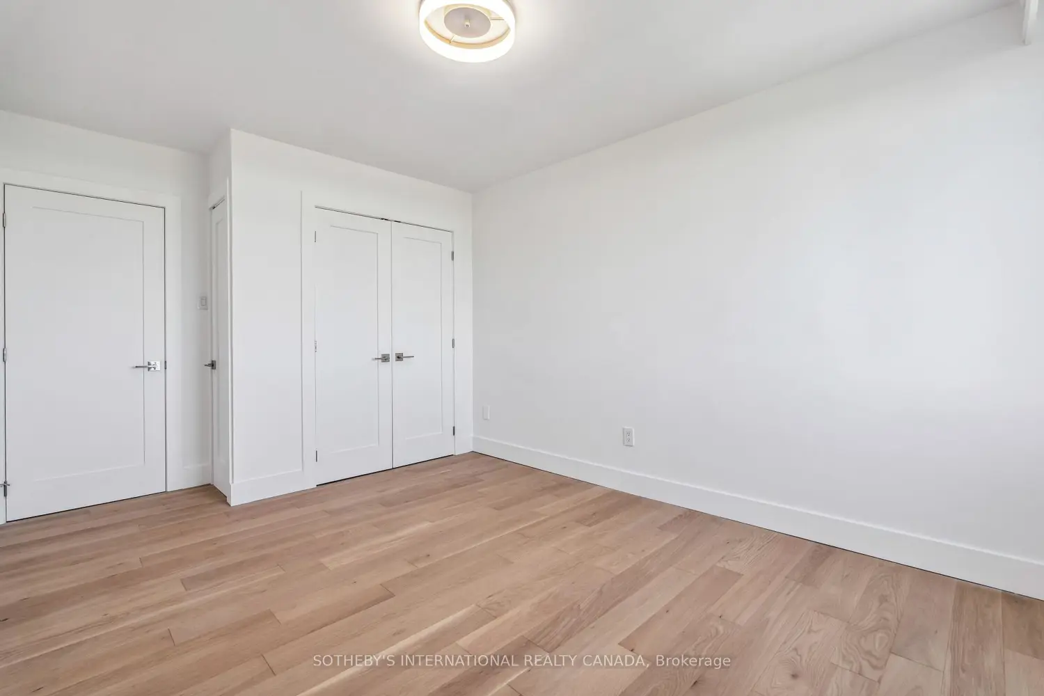 Additional image 11 of 581 Avenue Road 1005