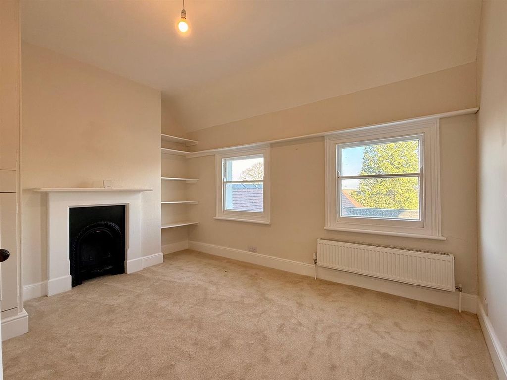 Additional image 20 of 5 bed detached house to rentSt. Andrews Road, Malvern WR14