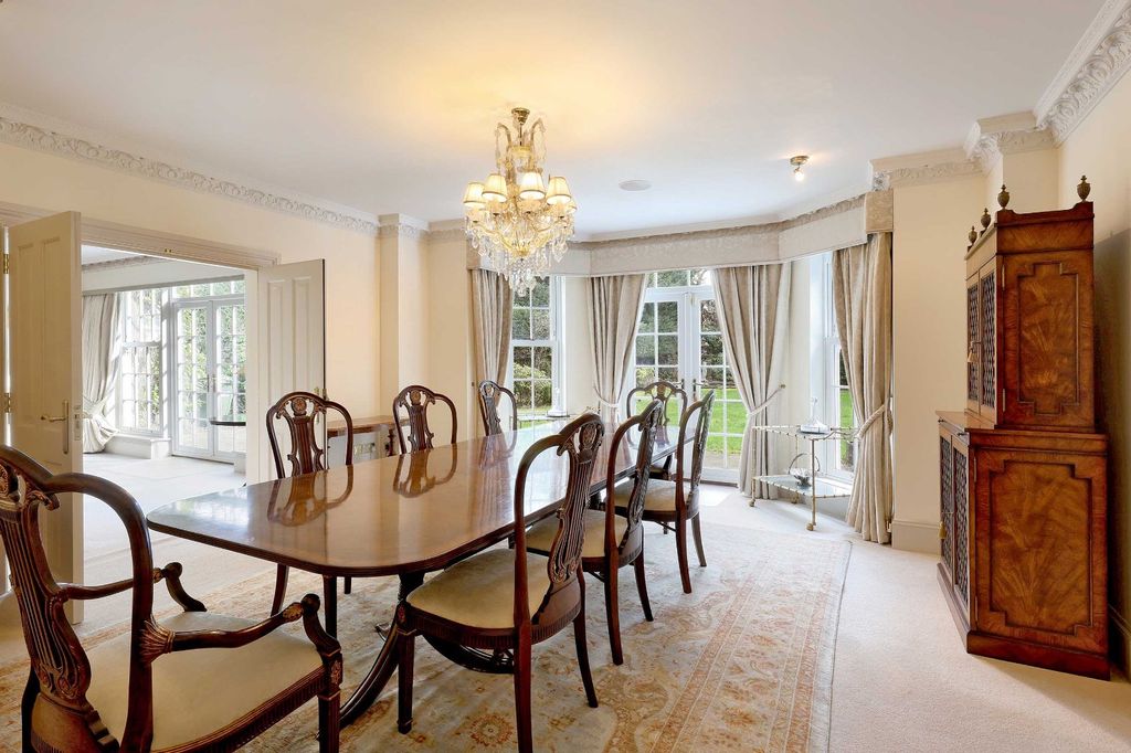 Additional image 5 of 8 bed detached house to rentDukes Kiln Drive, Gerrards Cross, Buckinghamshire SL9