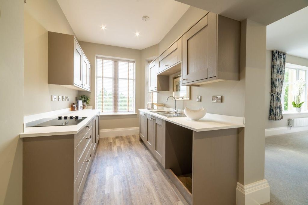 Additional image 13 of 2 bed flat to rentSt. George Road, Abergele LL22