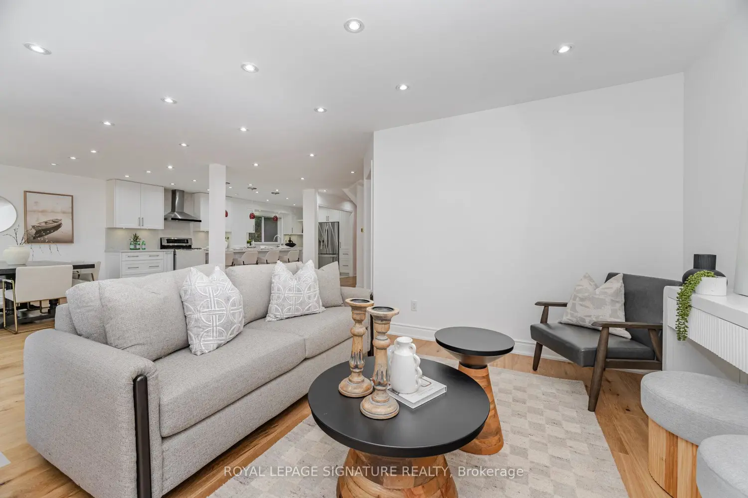Additional image 12 of 5217 Fallingbrook Drive