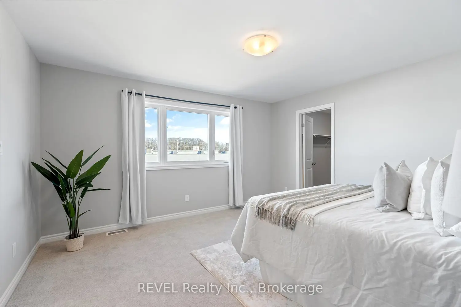 Additional image 5 of 210 Wellandvale Drive