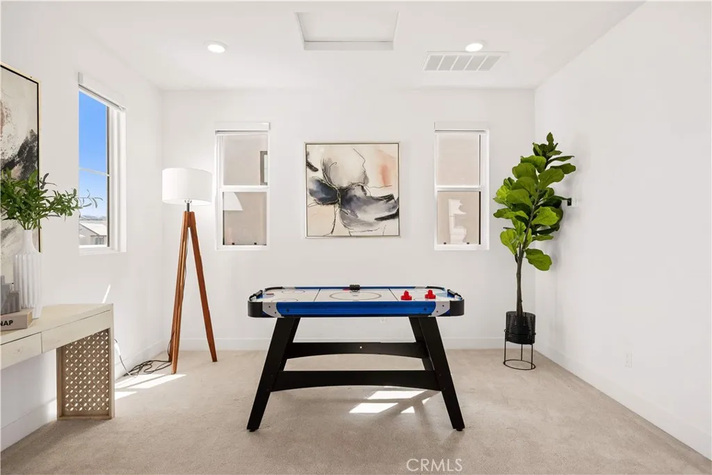 Additional image 115 of 102 Yugen, Irvine, CA 92618