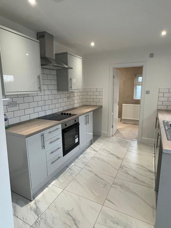 3 bed end terrace house to rentLlwyn Teg, Carway, Kidwelly SA17