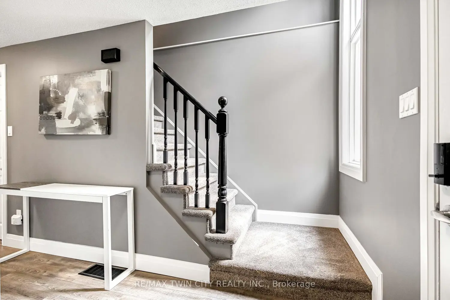 Additional image 3 of 50 Walman Drive