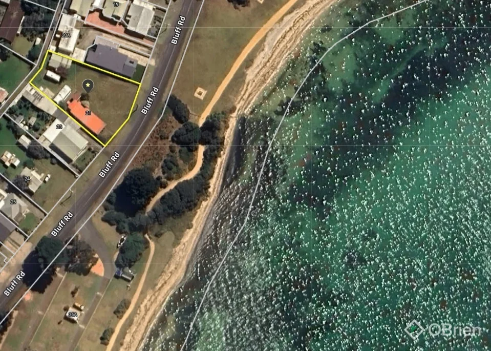 21 Bluff Road, St Leonards VIC 3223