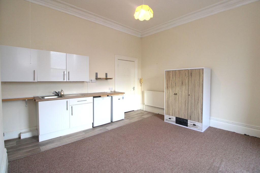 Additional image 5 of Studio to rentGlan Y Don Ltd, 39 East Parade, Rhyl, Denbighshire LL18
