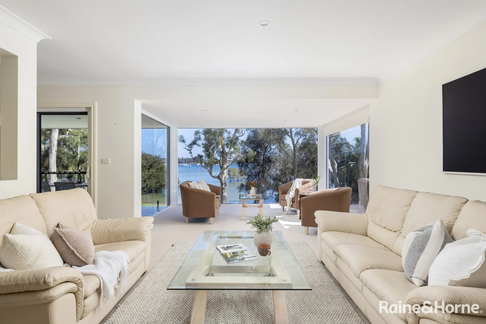 Additional image 16 of 32 Danalene Parade, Corlette NSW 2315