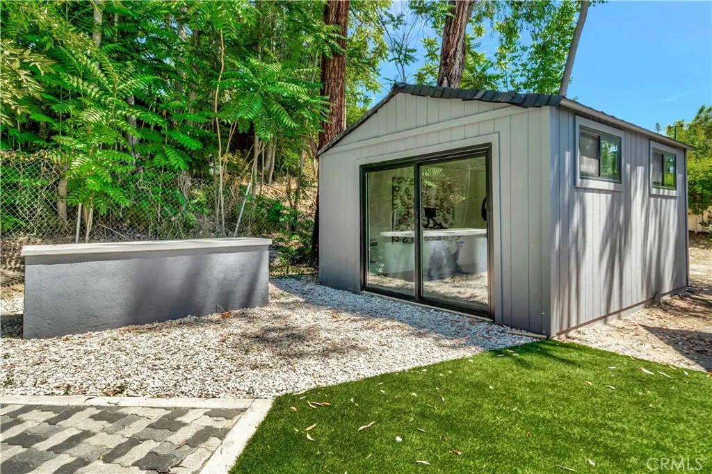 Additional image 51 of 4830 Hasekian Drive, Tarzana, CA 91356