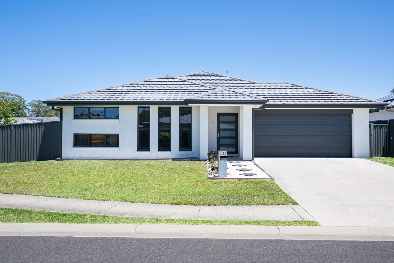 10 Mermaid Drive, Sandy Beach NSW 2456
