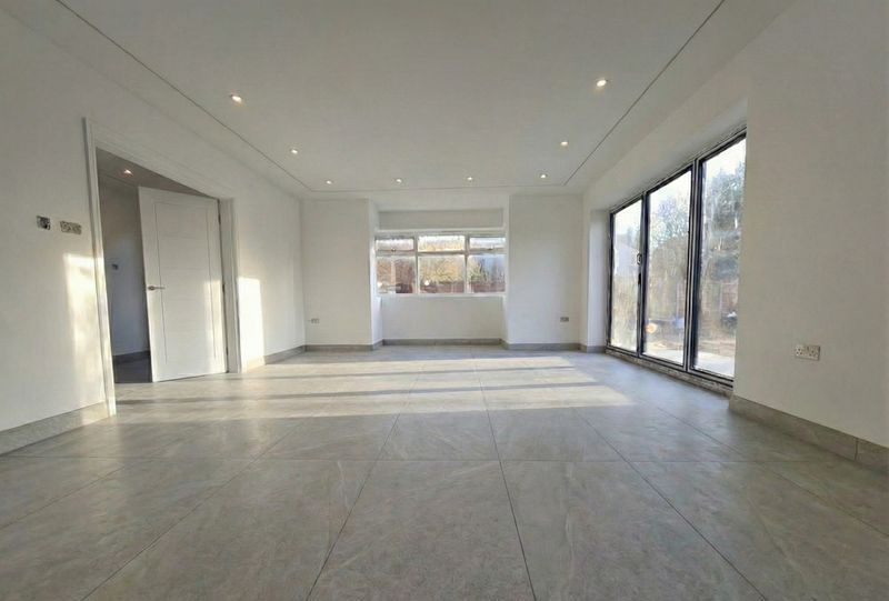 Additional image 3 of 6 bed detached house to rentHollies Drive, Wednesbury WS10
