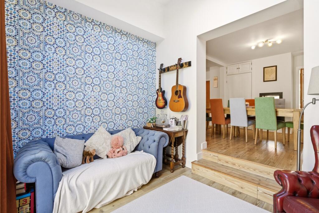 Additional image 11 of Pemberton Close, St. Albans, Hertfordshire, AL1