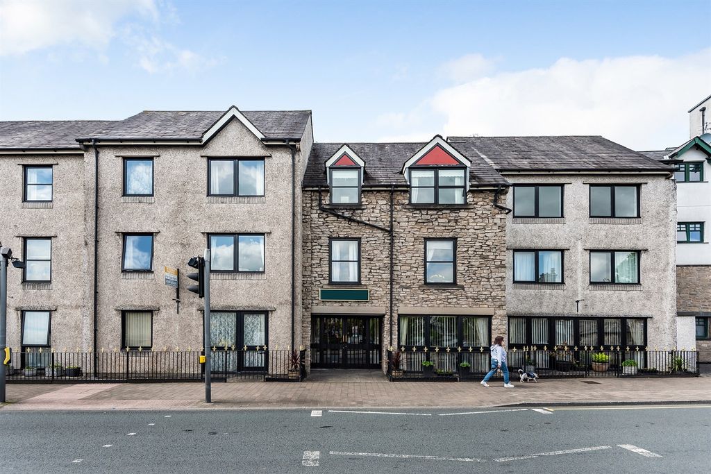 Additional image 2 of 1 bed flat to rentKent Court, Kendal LA9