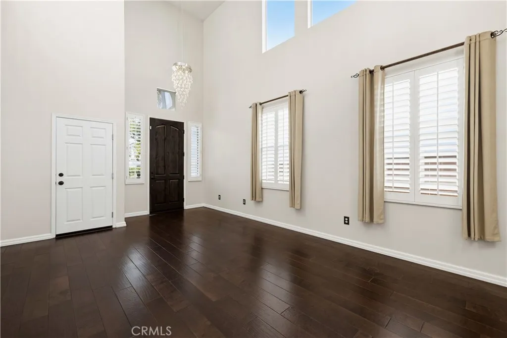 Additional image 3 of 26806 Serrano Place, Canyon Country, CA 91351