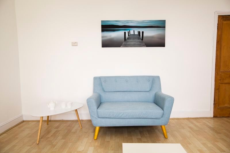3 bed flat to rentDownside Road, Bristol BS8 photo 5