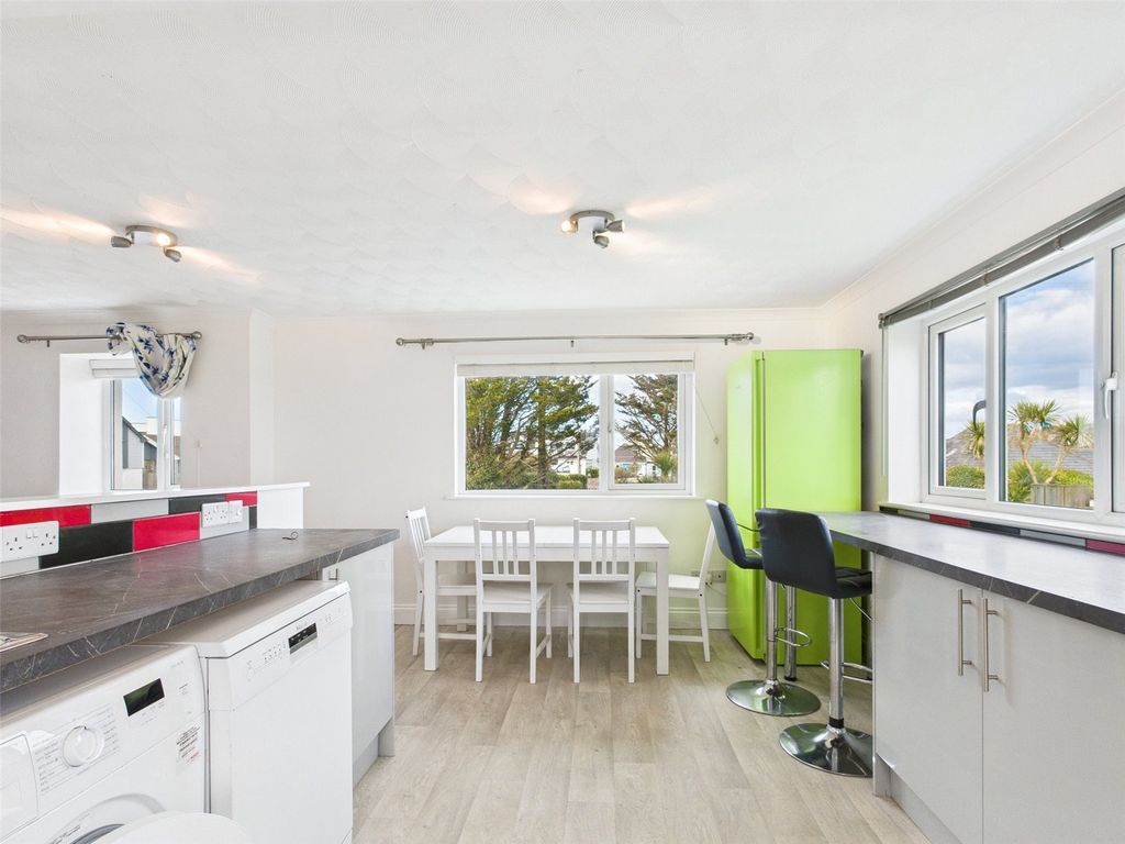 Additional image 2 of 2 bed flat to rentTrebetherick, Wadebridge, Cornwall PL27