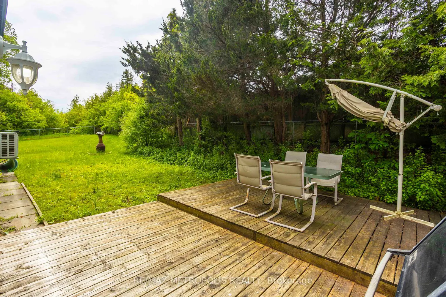 Additional image 16 of 56 Georgian Manor Drive