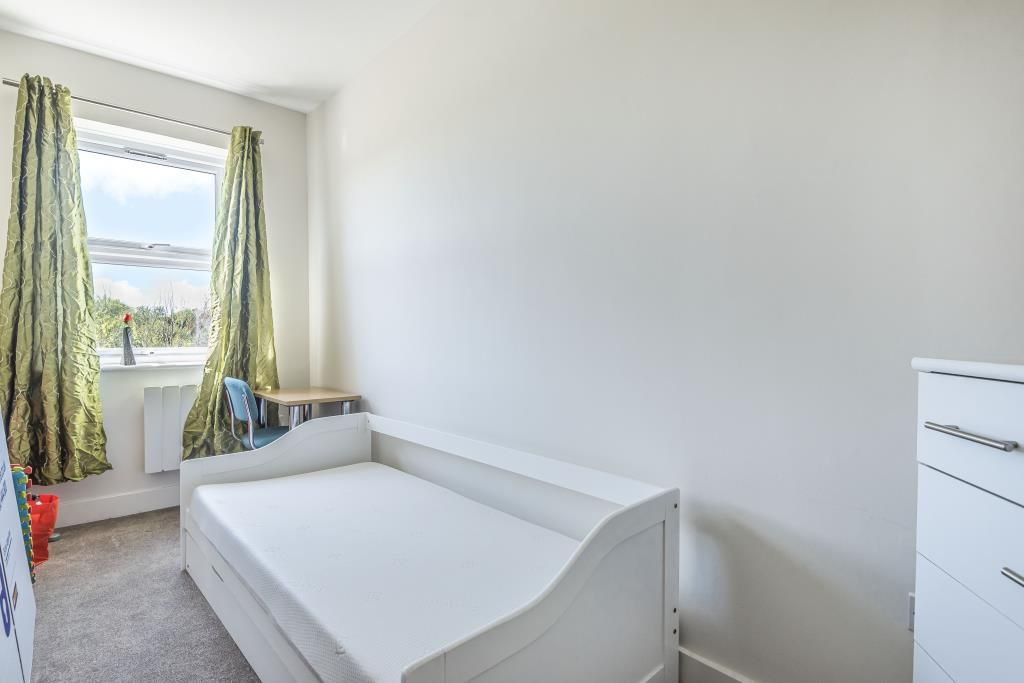 Additional image 4 of 2 bed flat to rentClerewater Place, Thatcham RG19