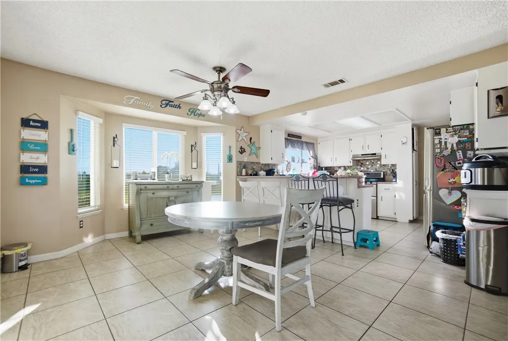 Additional image 6 of 15358 Apple Valley Rd, Apple Valley, CA 92307