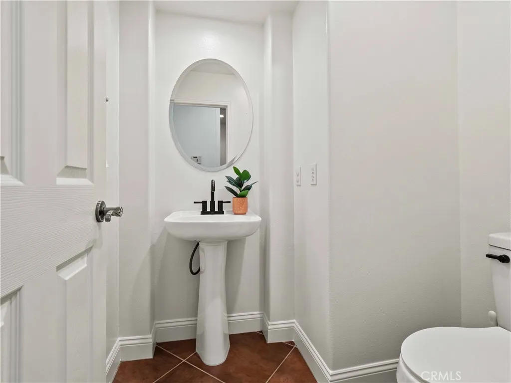 Additional image 22 of 25679 Smoketree Ln, Valencia, CA 91381