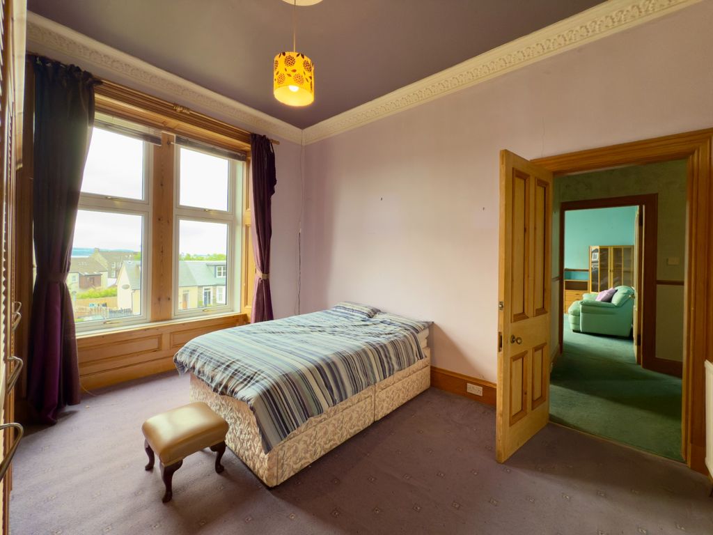 Additional image 11 of 4 bed flat to rentRoyal Crescent, Dunoon, Argyll & Bute PA23