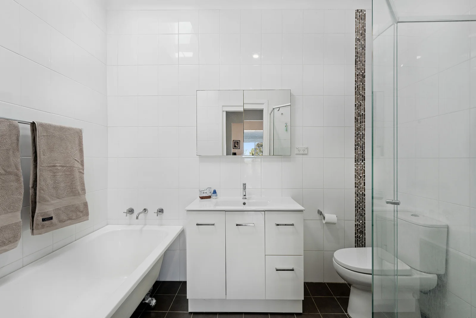 Additional image 7 of 147 Como Parade, Como NSW 2226