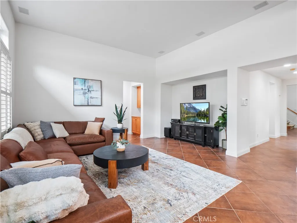 Additional image 74 of 25679 Smoketree Ln, Valencia, CA 91381