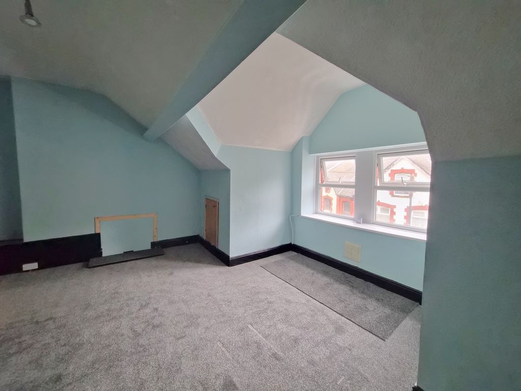 Additional image 6 of 1 bed flat to rentCommercial Street, Caerphilly CF83