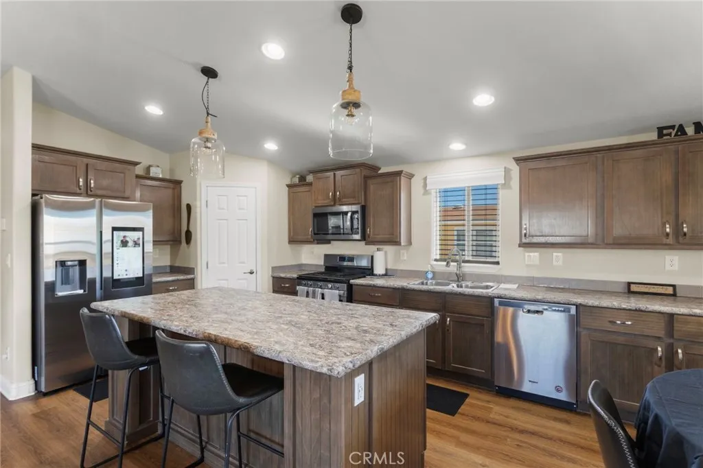 Additional image 42 of 22241 Nisqually Rd Unit 103, Apple Valley, CA 92308