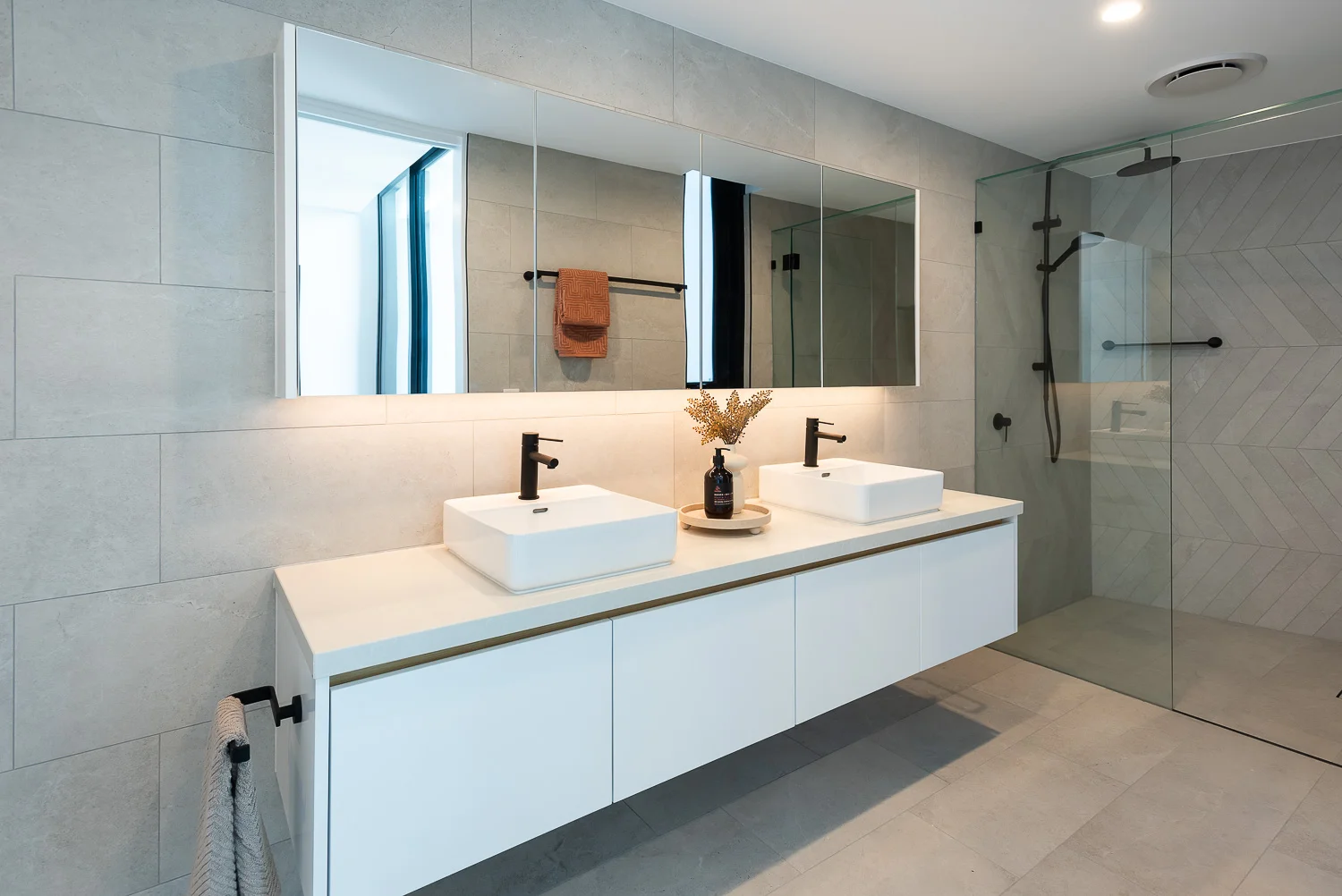 Additional image 21 of 1283/165 Marine Parade, Southport QLD 4215