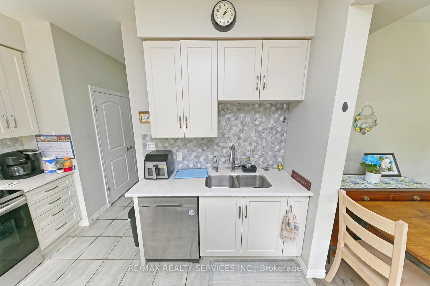 Additional image 14 of 1320 Calais Drive