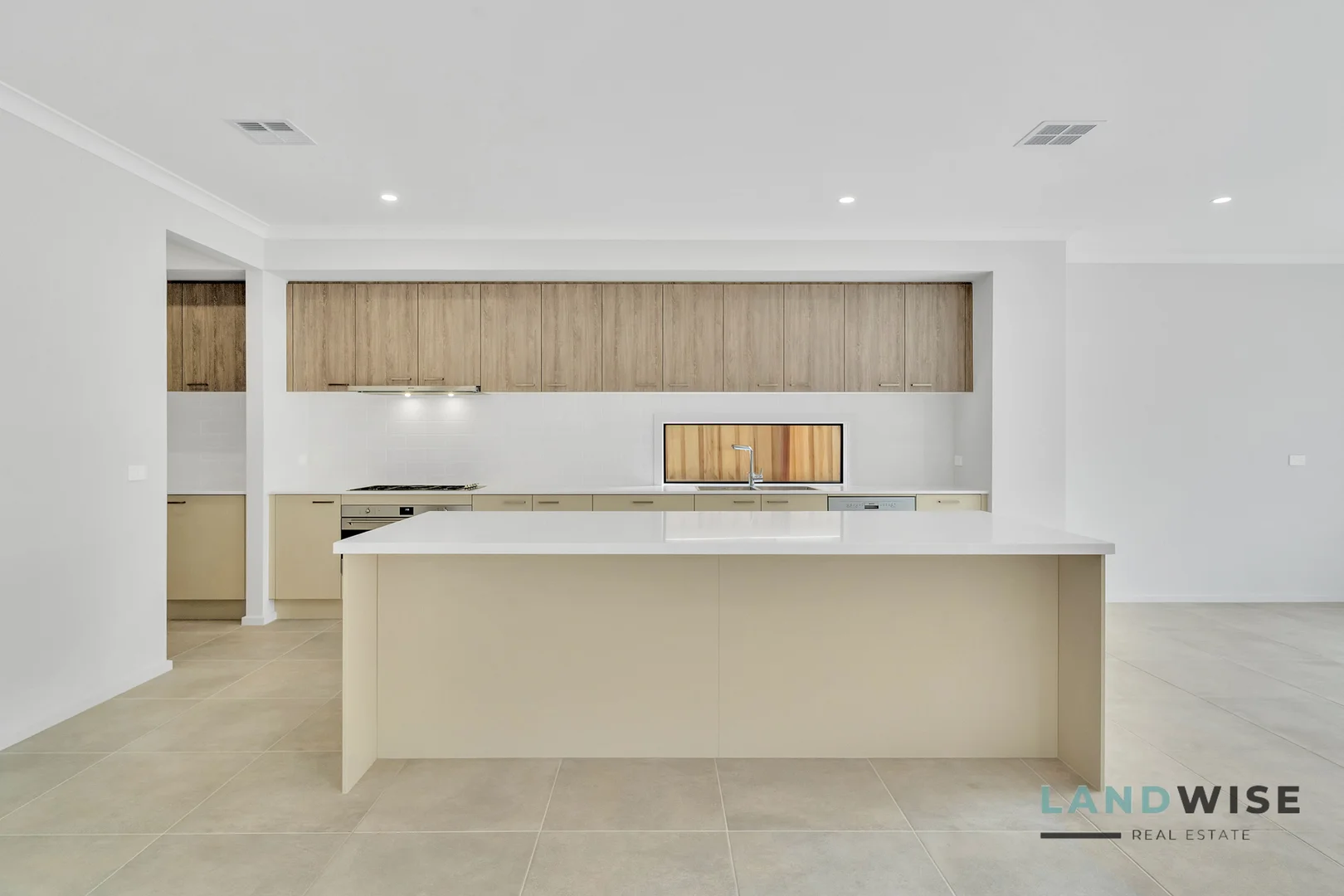 Additional image 8 of 19 Brushwood Drive, Aintree VIC 3336