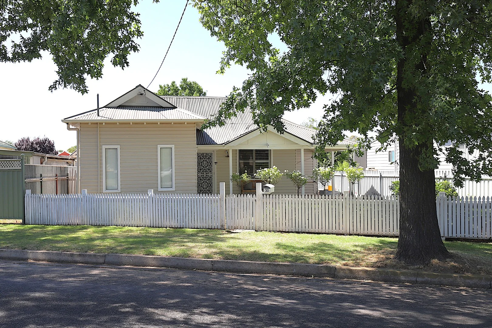 30 Congou, Cootamundra NSW 2590
