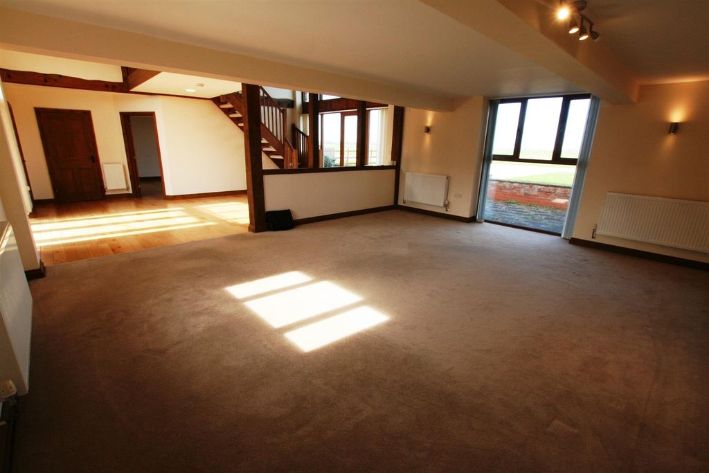 Additional image 6 of 4 bed property to rentWadborough, Worcester WR8