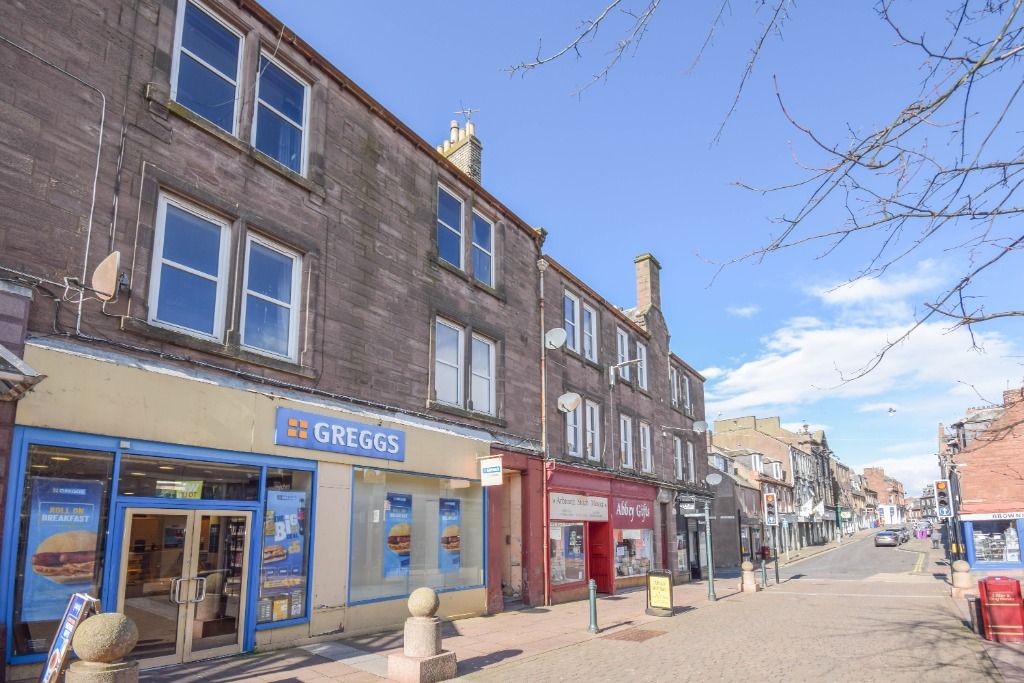 2 bed flat to rentHigh Street, Arbroath, Angus DD11